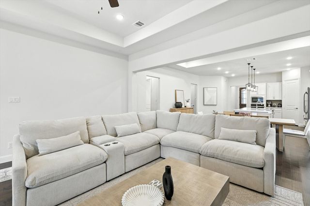 7624 Newtown, The Colony, TX 75056
