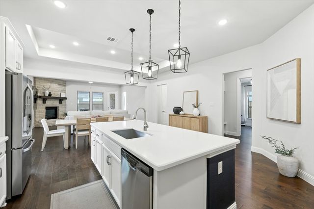 7624 Newtown, The Colony, TX 75056