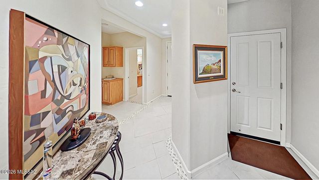 954 N Broken Hills Drive, Green Valley, AZ 85614