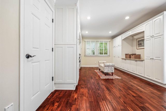 5109 N Woodburn STREET, Whitefish Bay, WI 53217