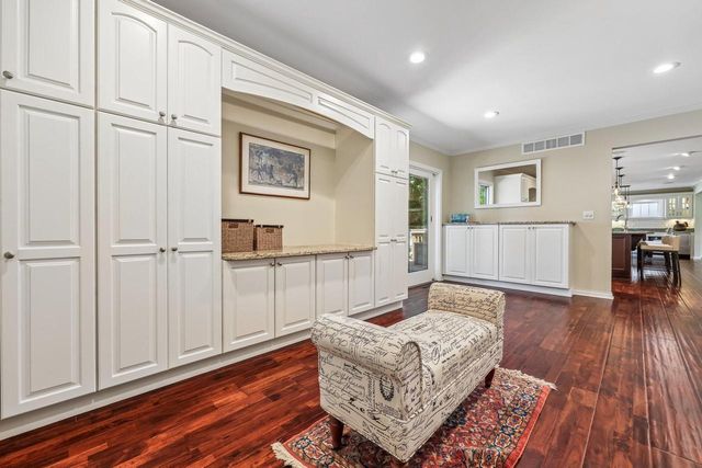 5109 N Woodburn STREET, Whitefish Bay, WI 53217