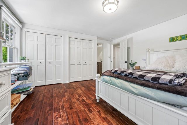 5109 N Woodburn STREET, Whitefish Bay, WI 53217