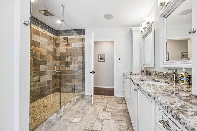 5109 N Woodburn STREET, Whitefish Bay, WI 53217