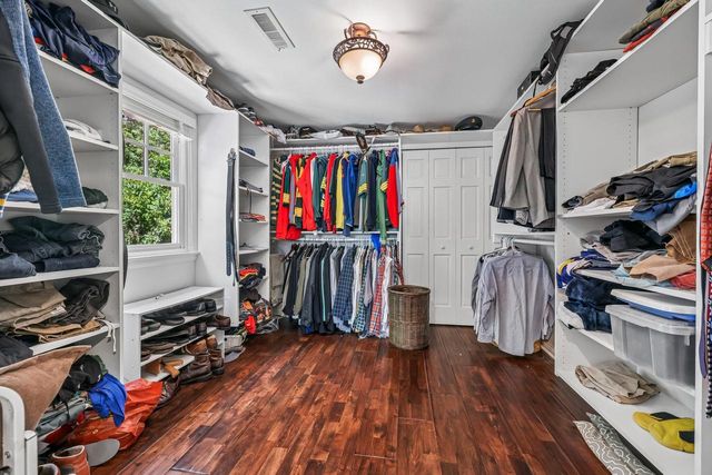 5109 N Woodburn STREET, Whitefish Bay, WI 53217