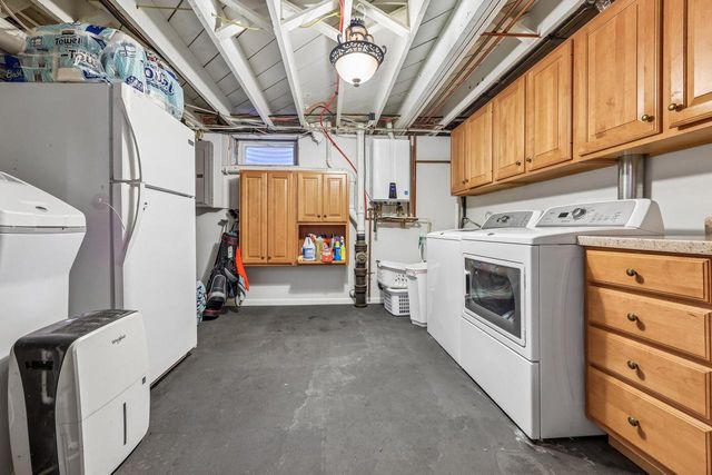 5109 N Woodburn STREET, Whitefish Bay, WI 53217