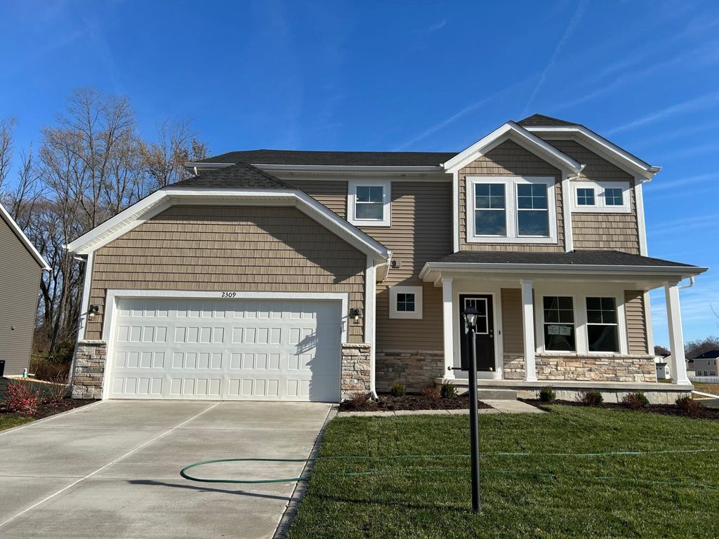 2309 Dunewood Street, Portage, IN 46368
