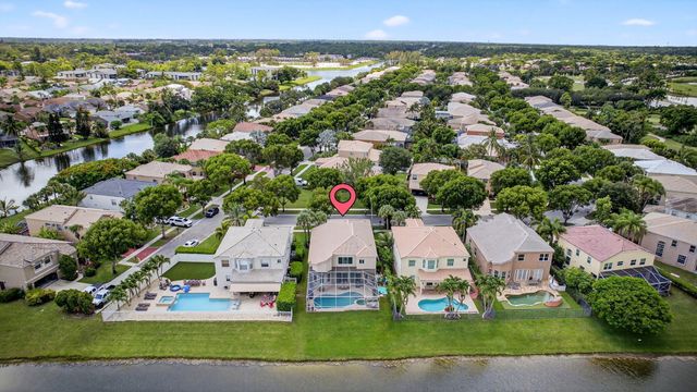 2035 Reston Circle, Royal Palm Beach, FL 33411