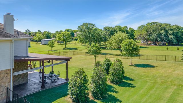 7600 Rodeo Drive, Denton, TX 76208