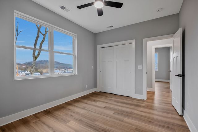 125 Scenic Ln, Hartsville, TN 37074