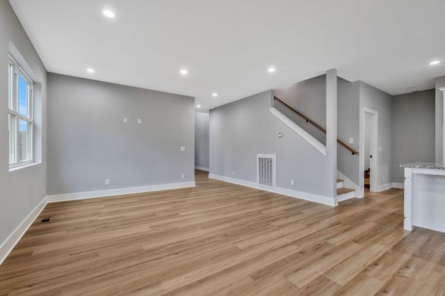 125 Scenic Ln, Hartsville, TN 37074