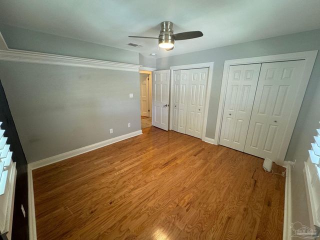831 Bay Cliffs Rd, Gulf Breeze, FL 32561