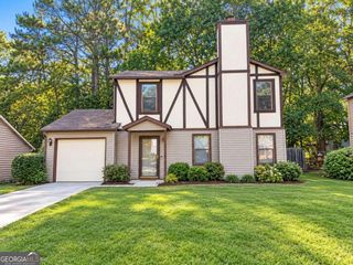 5459 Farmview Close, Stone Mountain, GA 30088