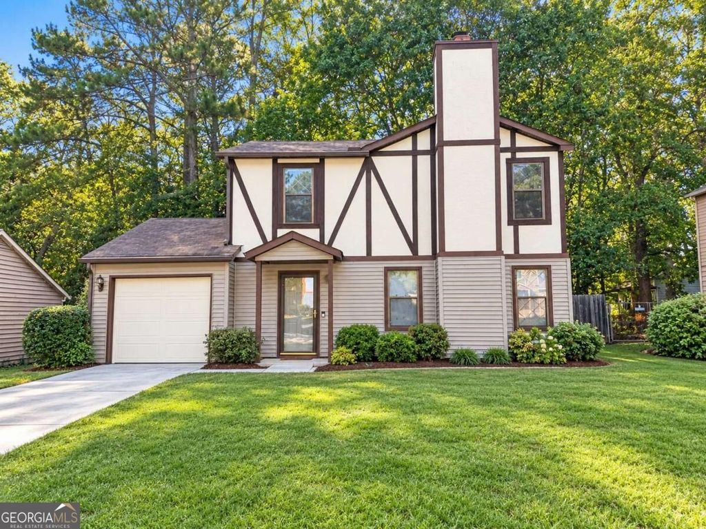 5459 Farmview Close, Stone Mountain, GA 30088 — exterior