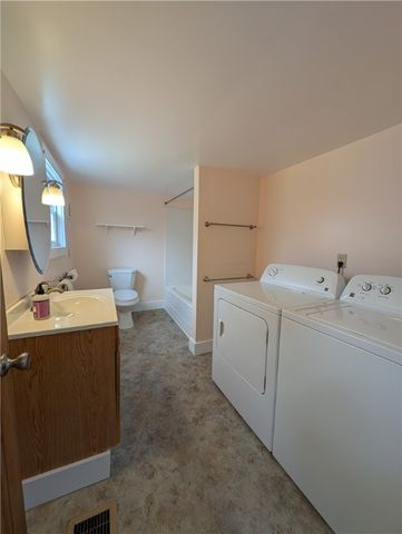 15 Church Street, Oneonta, NY 13861