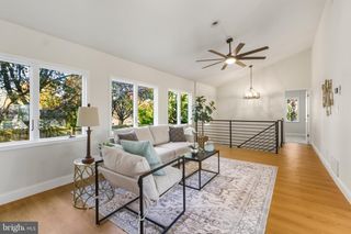 306 PINE, Turnersville, NJ 08012