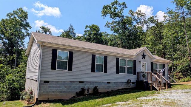 201 Smoky Mountain Drive, Marion, NC 28752