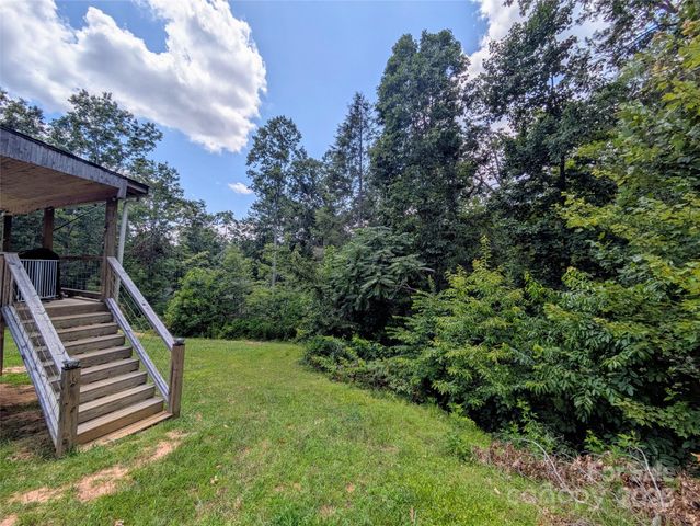 201 Smoky Mountain Drive, Marion, NC 28752