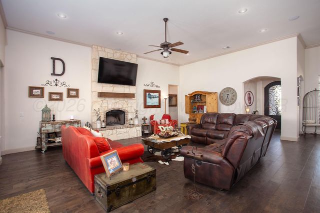 8403 SHADYWOOD Drive, Amarillo, TX 79119