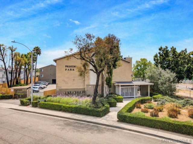 4777 Seminole Dr 119, San Diego, CA 92115