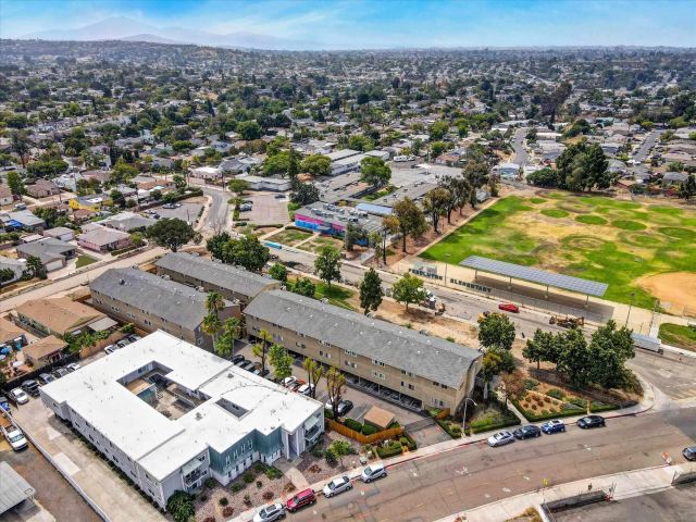 4777 Seminole Dr 119, San Diego, CA 92115