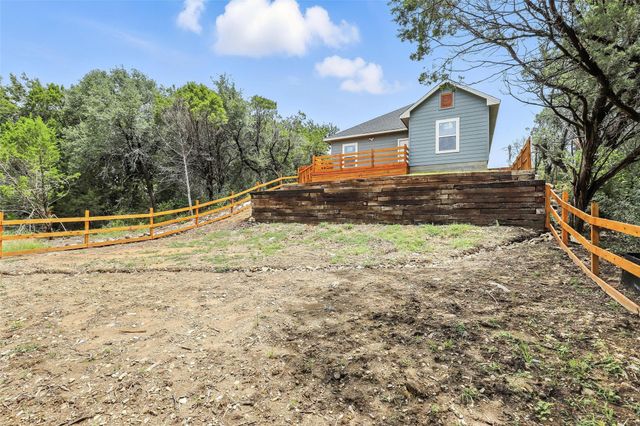 922 Scenic Drive, Granbury, TX 76048