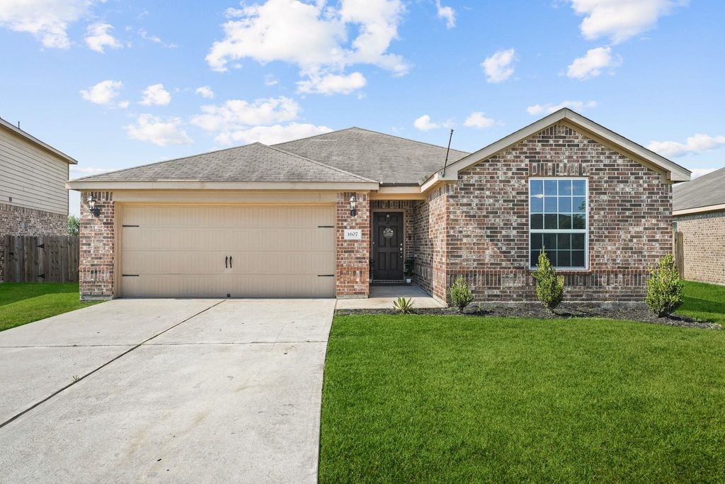 1607 Yellow Stone Drive, Iowa Colony, TX 77583