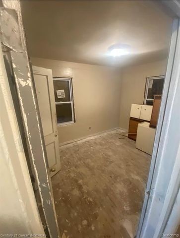 19436 Lindsay Street, Detroit, MI 48235