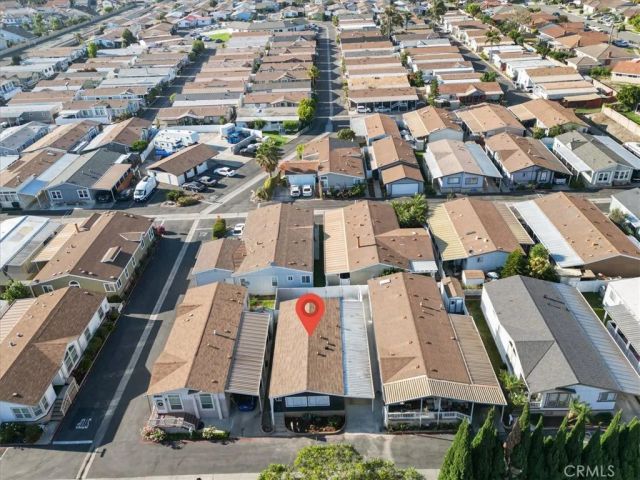 201 Road Runner, Fountain Valley, CA 92708