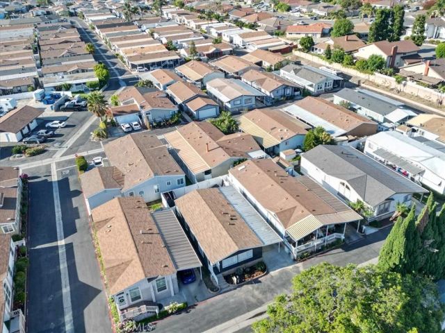 201 Road Runner, Fountain Valley, CA 92708