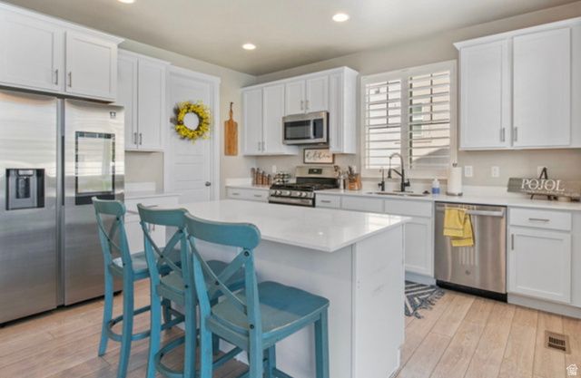 1295 E GRANITE PEAK RD, Eagle Mountain, UT 84005