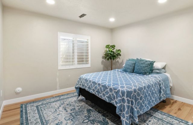 1295 E GRANITE PEAK RD, Eagle Mountain, UT 84005