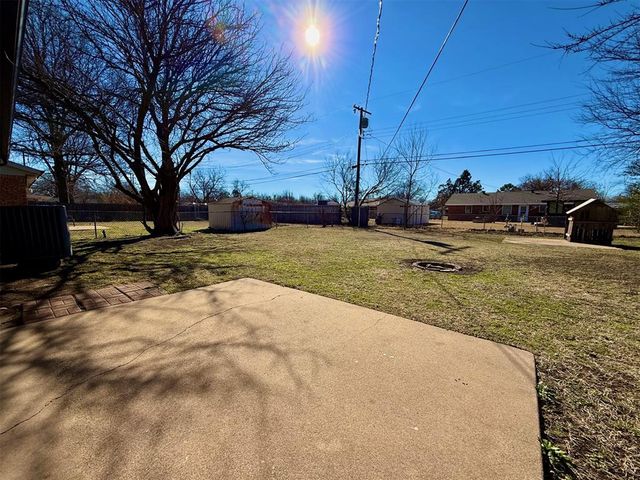 1412 W Hayes Street, Norman, OK 73069