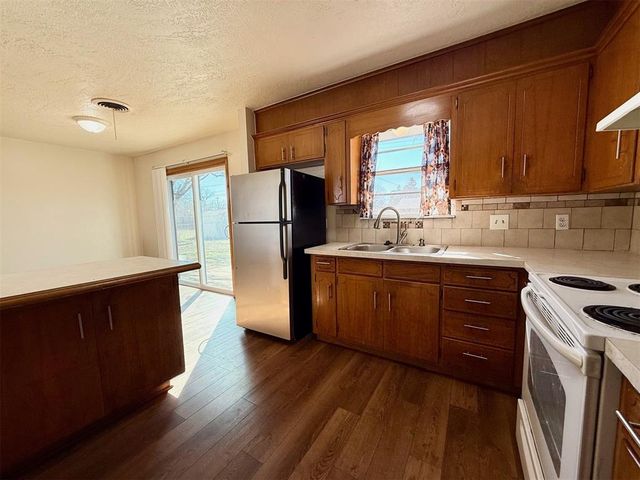 1412 W Hayes Street, Norman, OK 73069