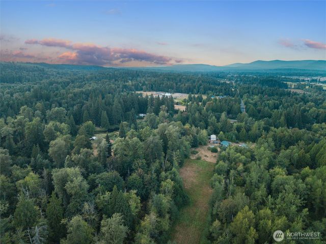 908 140th Street NE, Marysville, WA 98271