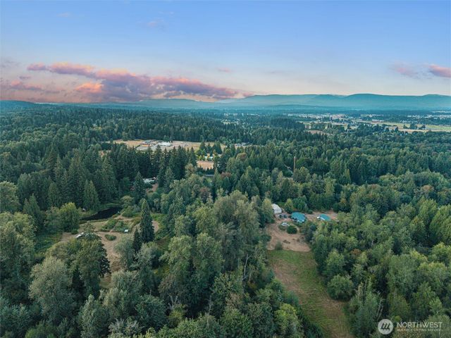 908 140th Street NE, Marysville, WA 98271