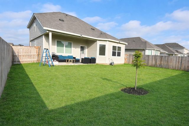 9824 Dynamics Drive, Fort Worth, TX 76131