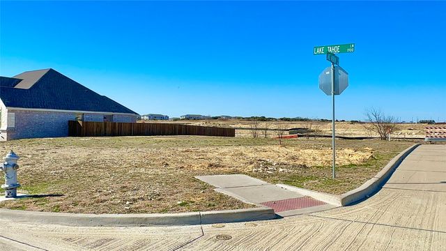 1900 Lake Tahoe Lane, Cleburne, TX 76033