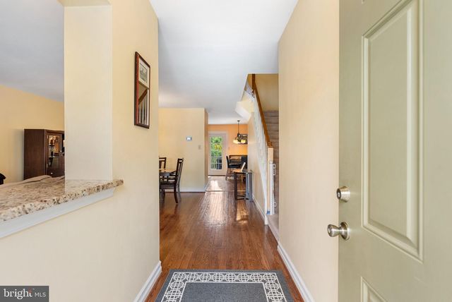 8 KATHSWAY CT, Baltimore, MD 21234