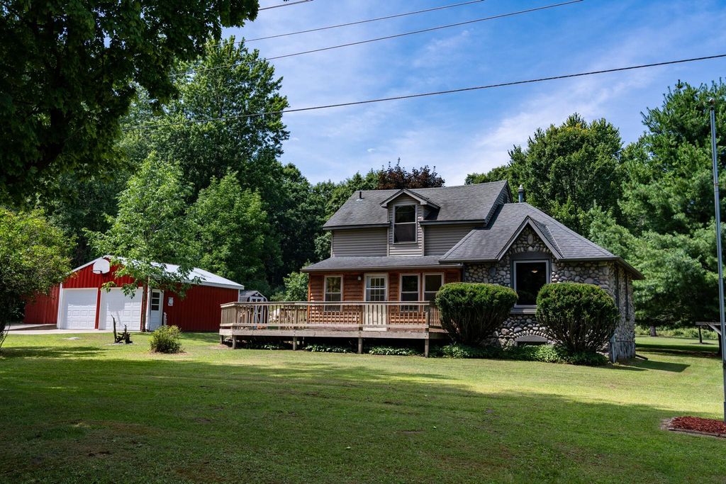 731 N Rolland Road, Sherman Twp, MI 48893