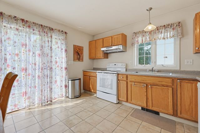 474 Plantation St, Worcester, MA 01605