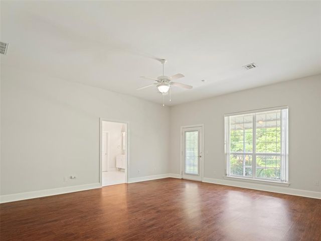 10513 S Santa Fe Avenue, Oklahoma City, OK 73170