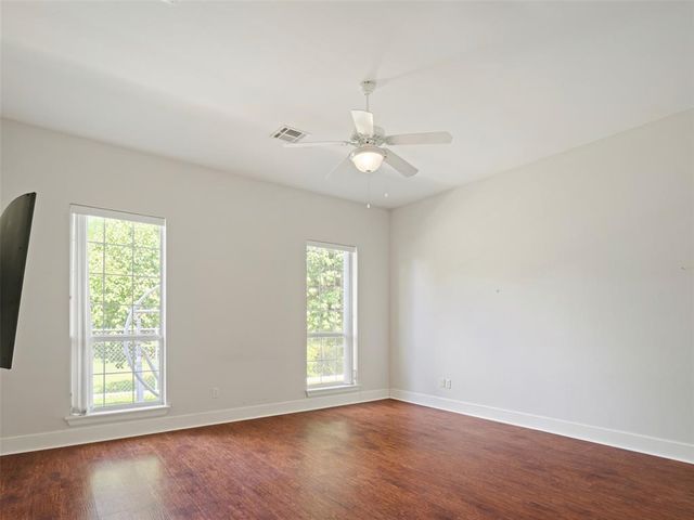 10513 S Santa Fe Avenue, Oklahoma City, OK 73170