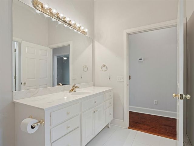 10513 S Santa Fe Avenue, Oklahoma City, OK 73170