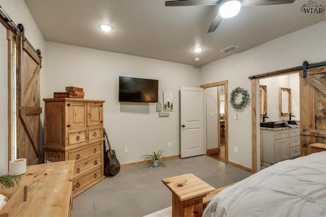 2411 RIFLE RANGE ROAD, Iowa Park, TX 76367