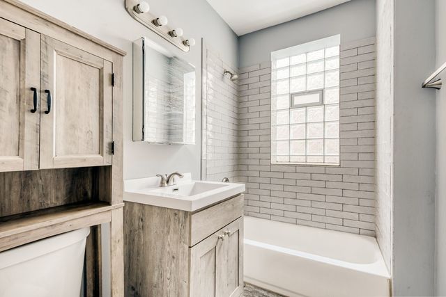 111 W 74th Street, Chicago, IL 60621