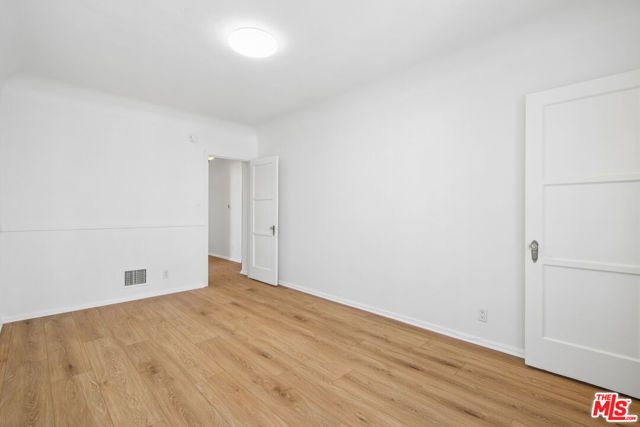 9221 Alcott Street 2, Los Angeles, CA 90035