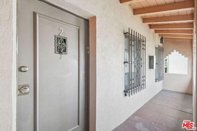 9221 Alcott Street 2, Los Angeles, CA 90035