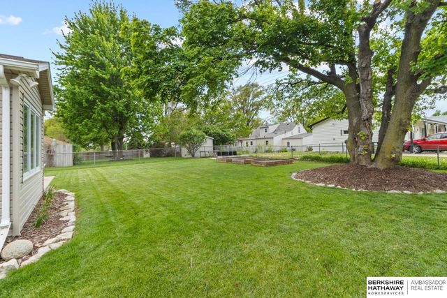 3254 S 77 Avenue, Omaha, NE 68124