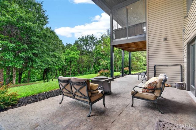 992 Foggy Court, Washington, MO 63090