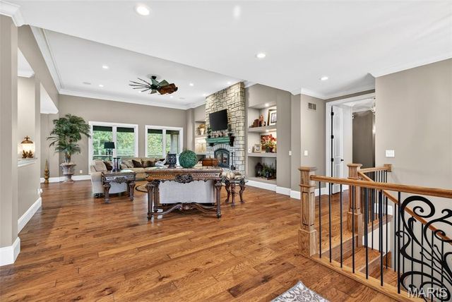 992 Foggy Court, Washington, MO 63090
